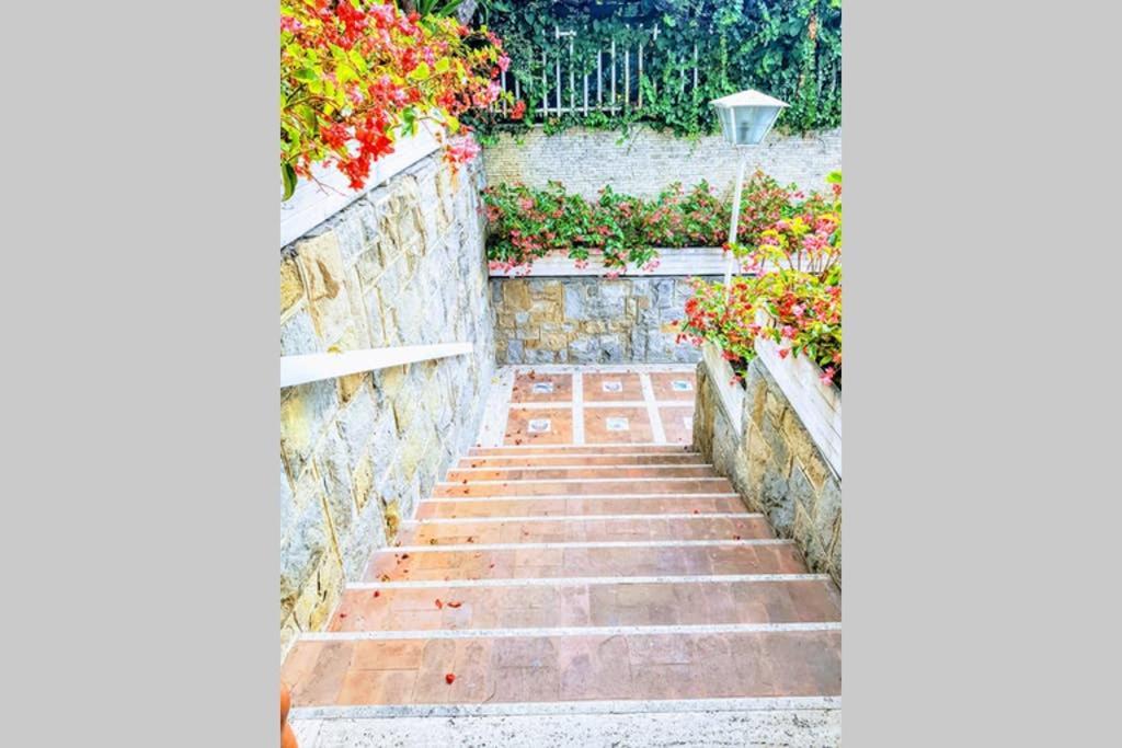 Attico Sul Mare A Sanremo Apartman Kültér fotó