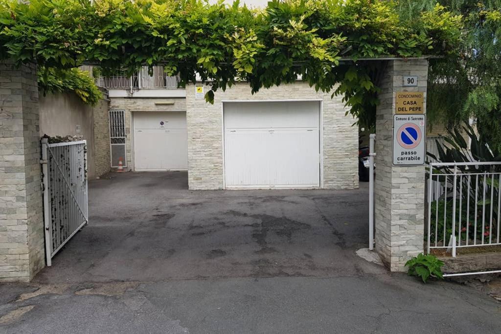 Attico Sul Mare A Sanremo Apartman Kültér fotó